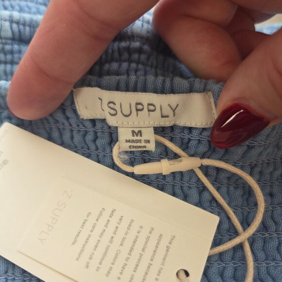 Z Supply Hera Gauze Chambray Crop Top Size M Blue Stretch Ruffle Sleeve NEW - Picture 5 of 8